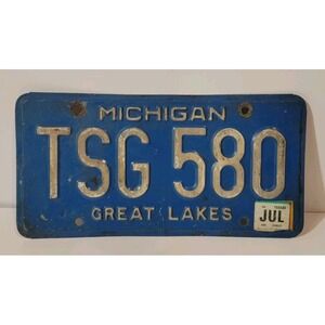 1990s Blue Michigan License Plate   #TSG580 Great Lakes